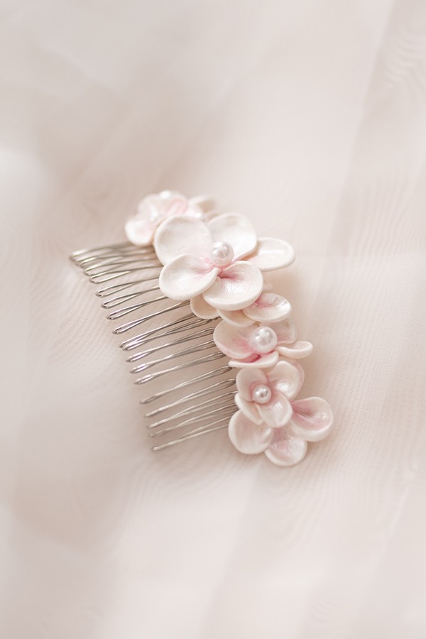 Wedding DIY: Make Your Own Bridal Hair Comb