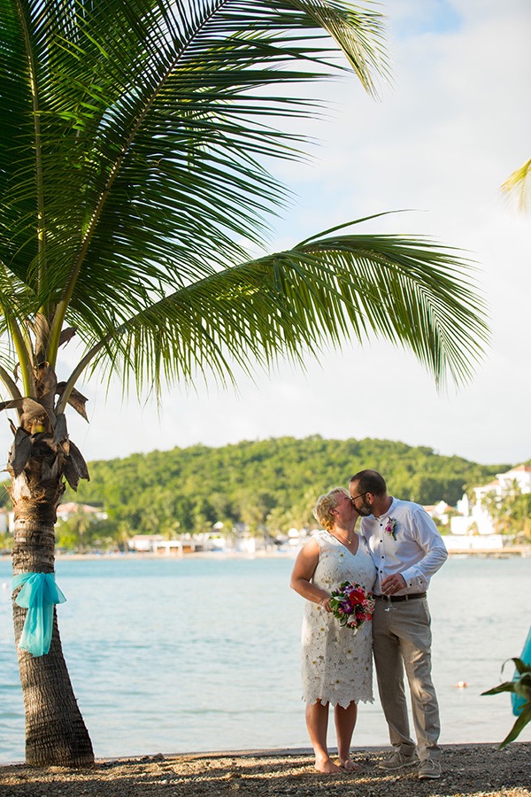 An Exotic Caribbean Vow Renewal for Sarah & Andrew
