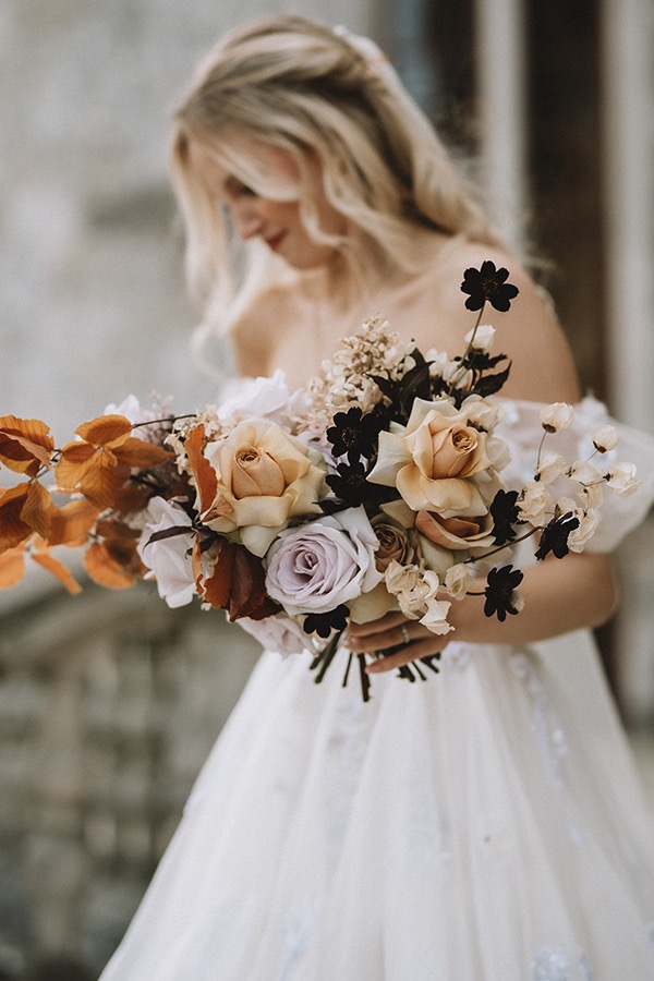 Style an Autumnal Wedding With Festive Fall Florals