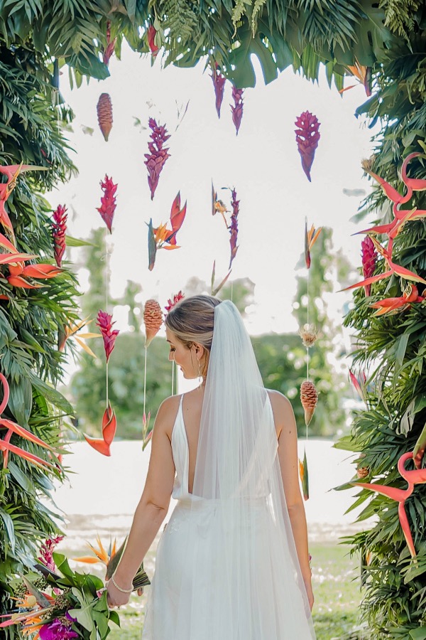 A Tropical Hideaway for Lauren & Sanjit's Mexican Wedding Day