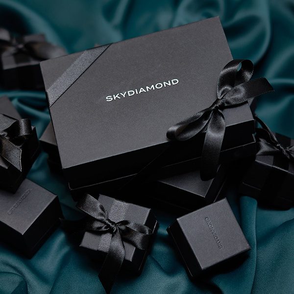 Skydiamond Gift Box