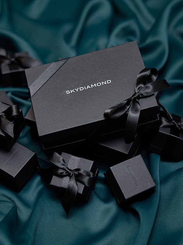 Skydiamond Gift Box