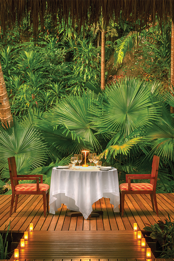 Anantara_Maia_Seychelles_Villas_Restaurant_Dining_by_Design_Deck_Day_Spa