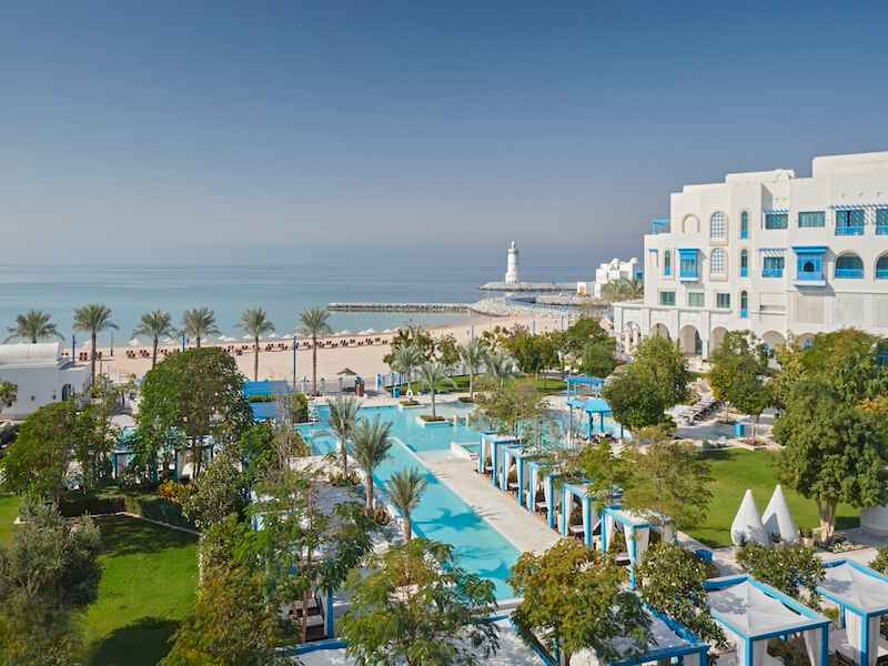 Hilton Salwa Beach Resort & Villas (19) Hilton Salwa Beach Resort & Villas (19)