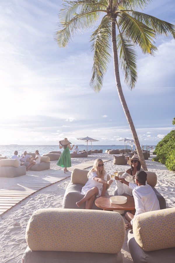 Beach Club - Lifestyle