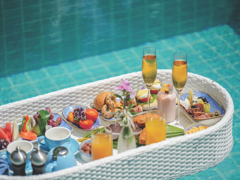 F&B-Floating Breakfast F&B-Floating Breakfast