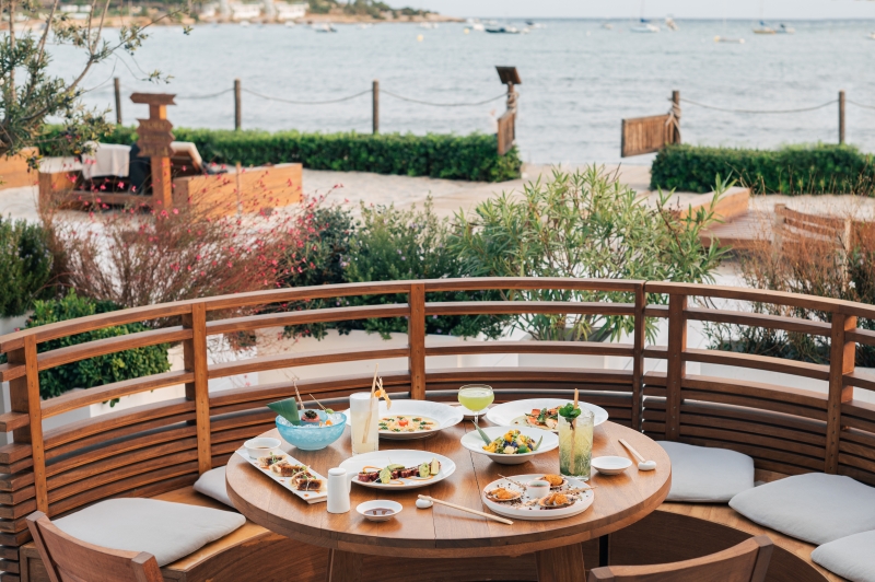 Nobu_Restaurant_Outdoor_Menu 2 Nobu_Restaurant_Outdoor_Menu 2