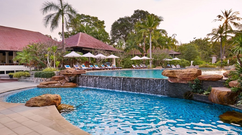 Image 4 resized Image 4 resized