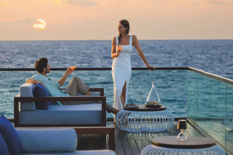 1 - Sky Overwater Bar 1 - Sky Overwater Bar